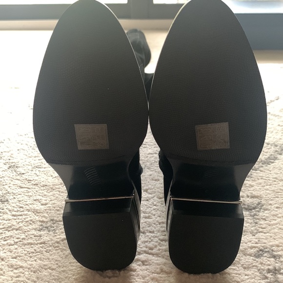 NWOT PAIGE Jacey Over the Knee Suede Boots - Picture 3 of 4